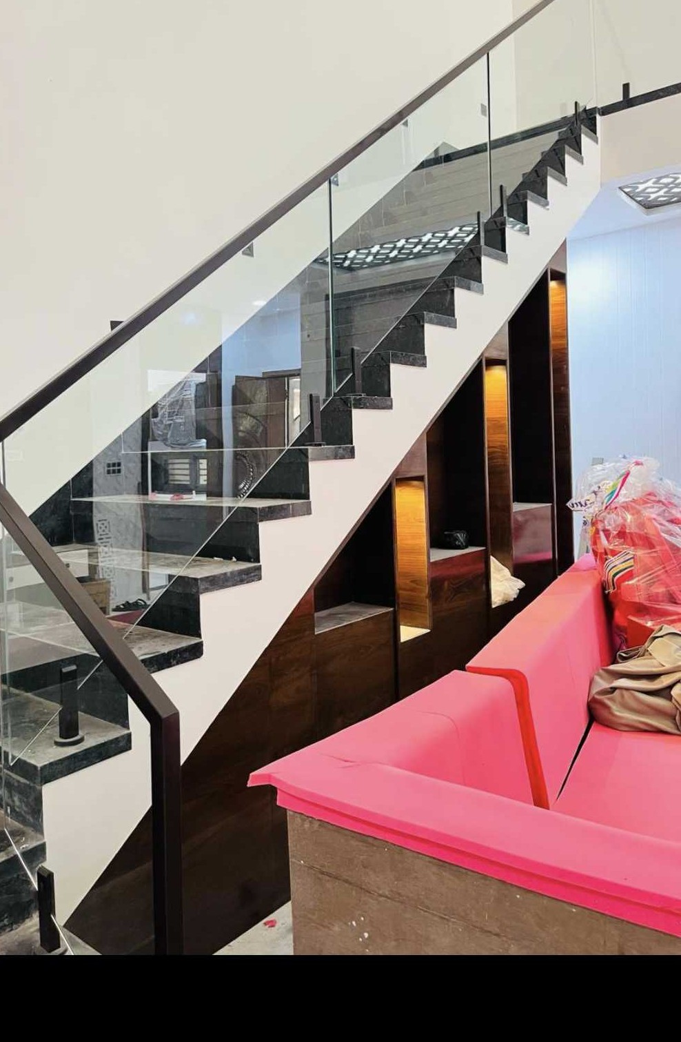 Pawan steel railing