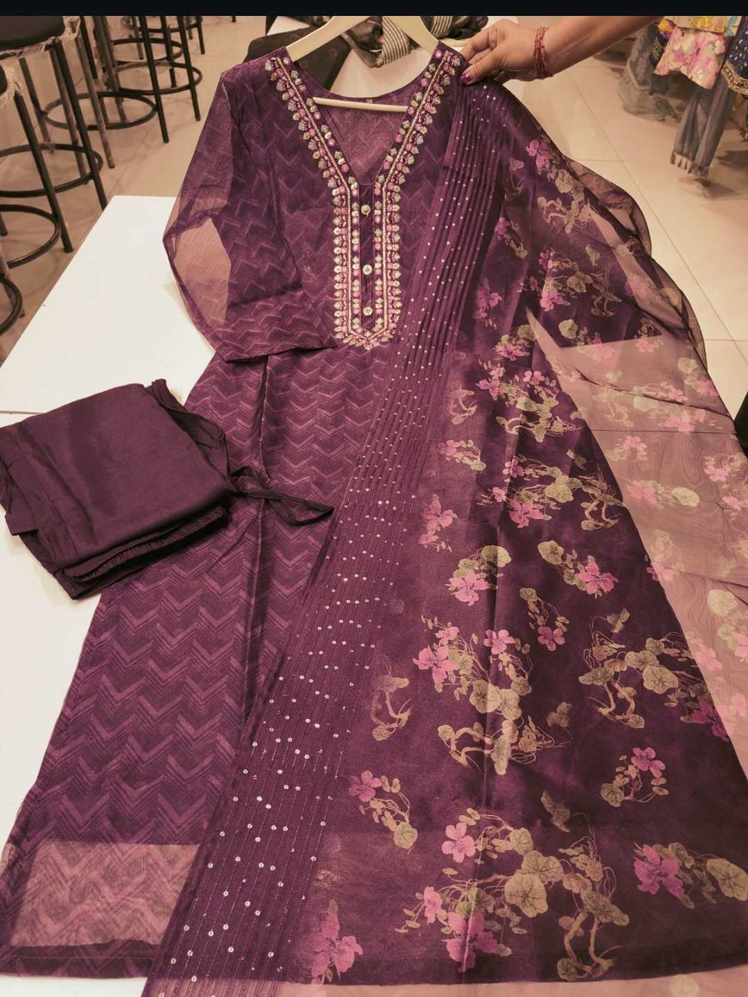 COTTON KURTA SET (Full DRESS) - Image 4