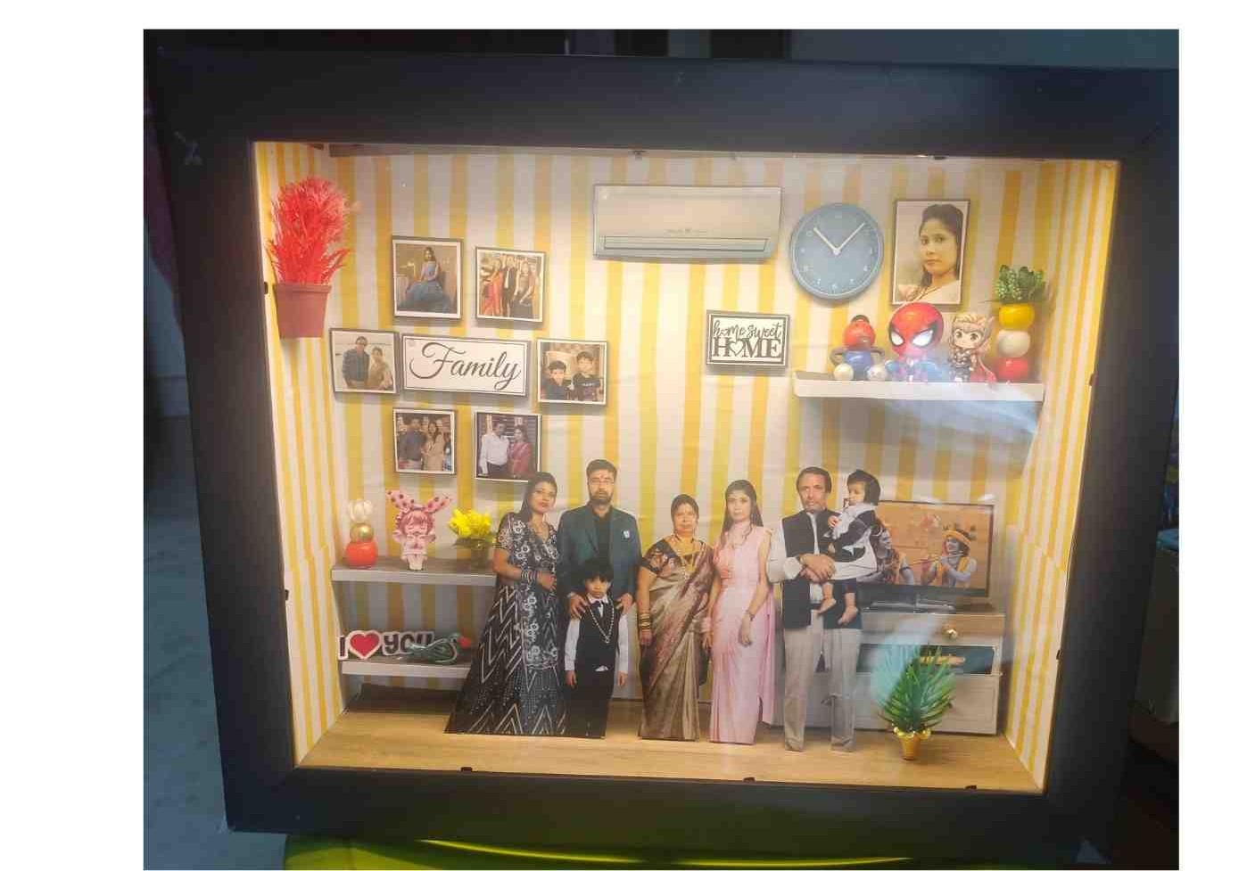 GiftWala
3D MINIATURE SHADOW LIGHT FRAME