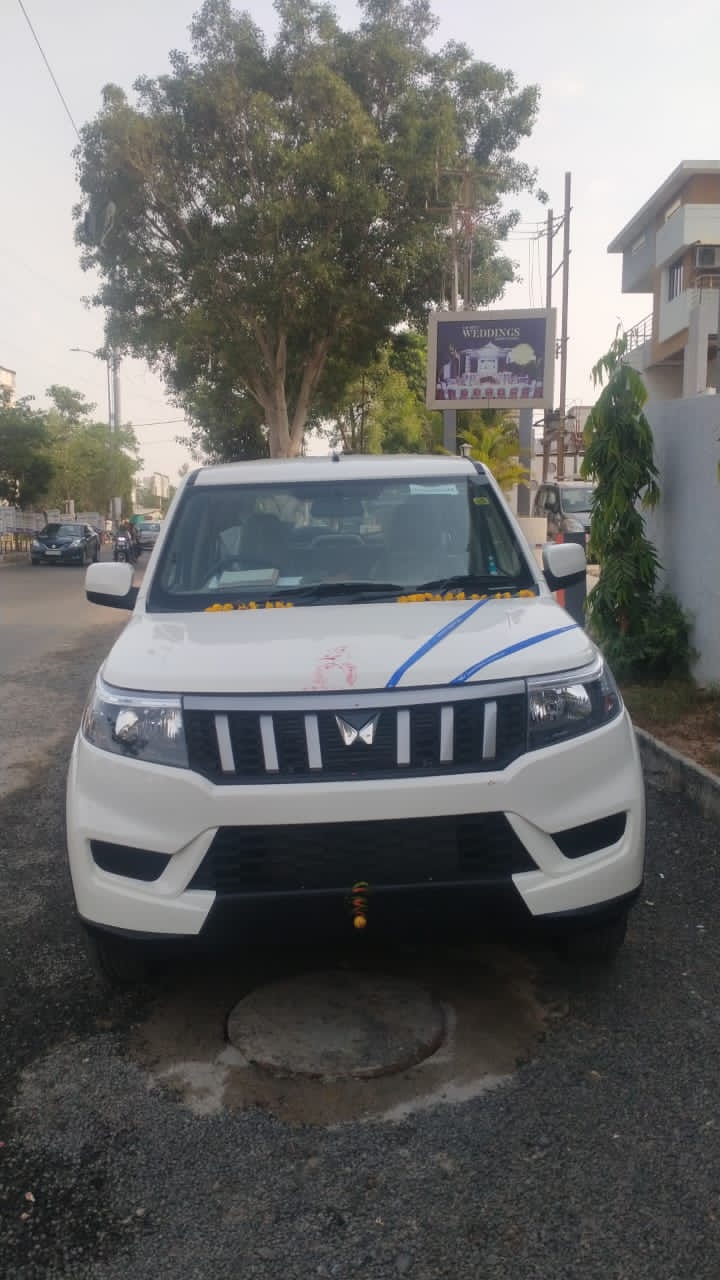 VAISHNAVI TRAVELS