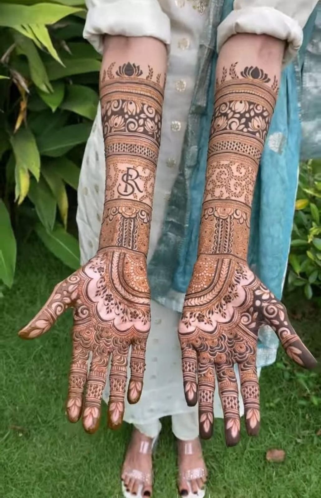 Krishna's Mehandi Arts
