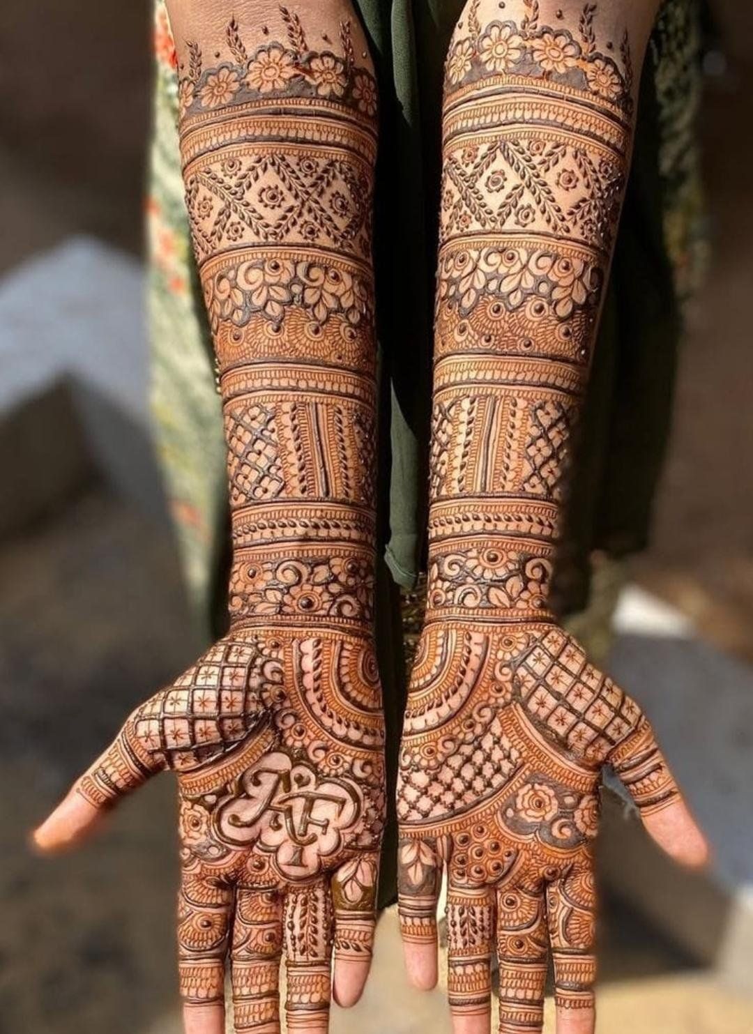 Krishna's Mehandi Arts
