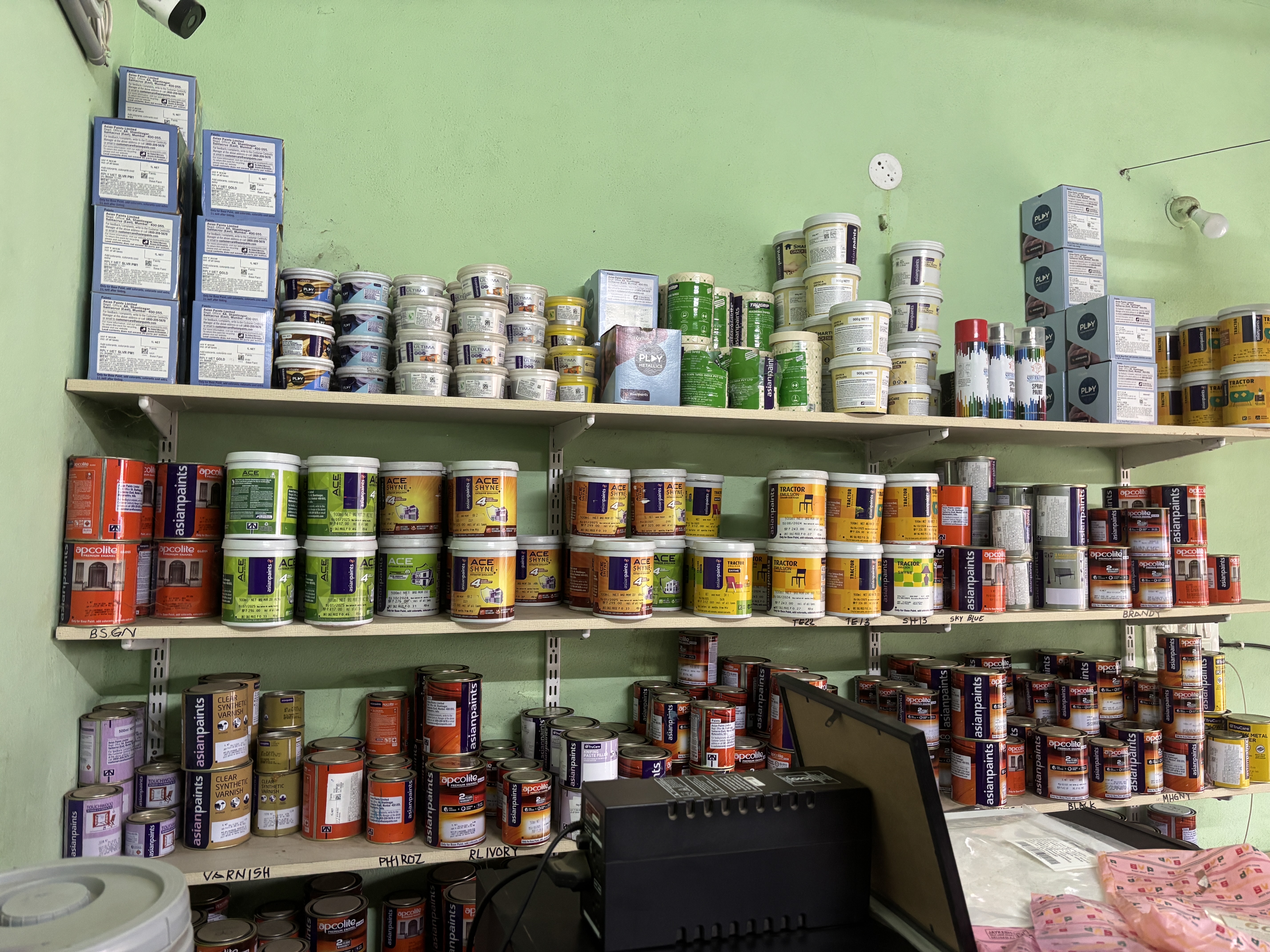 SV Paints & General