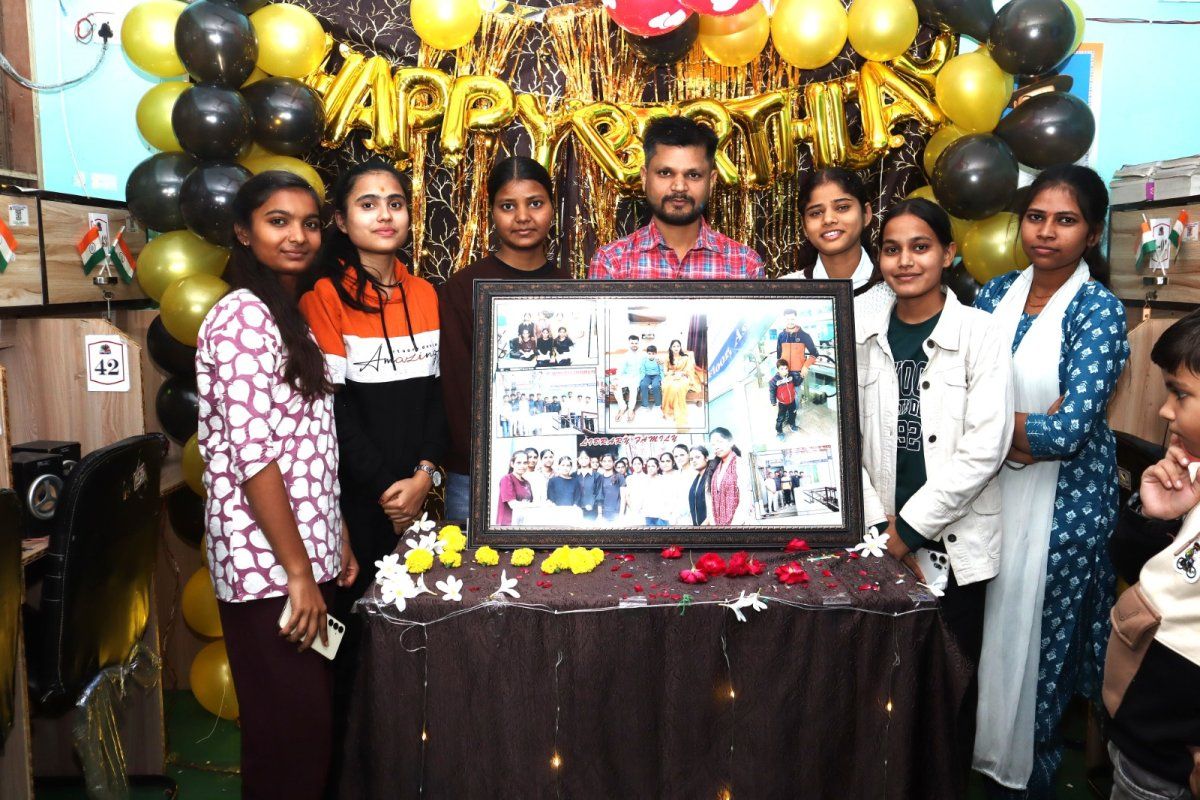 Vision World Library Parichha