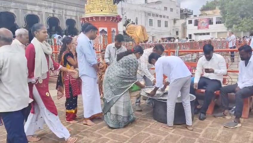 Kalyan Karanataka Working Journalist Association
ಕಲ್ಯಾಣ ಕರ್ನಾಟಕ ಕಾರ್ಯನಿರತ ಪತ್ರಕರ್ತರ ಸಂಘ (R )