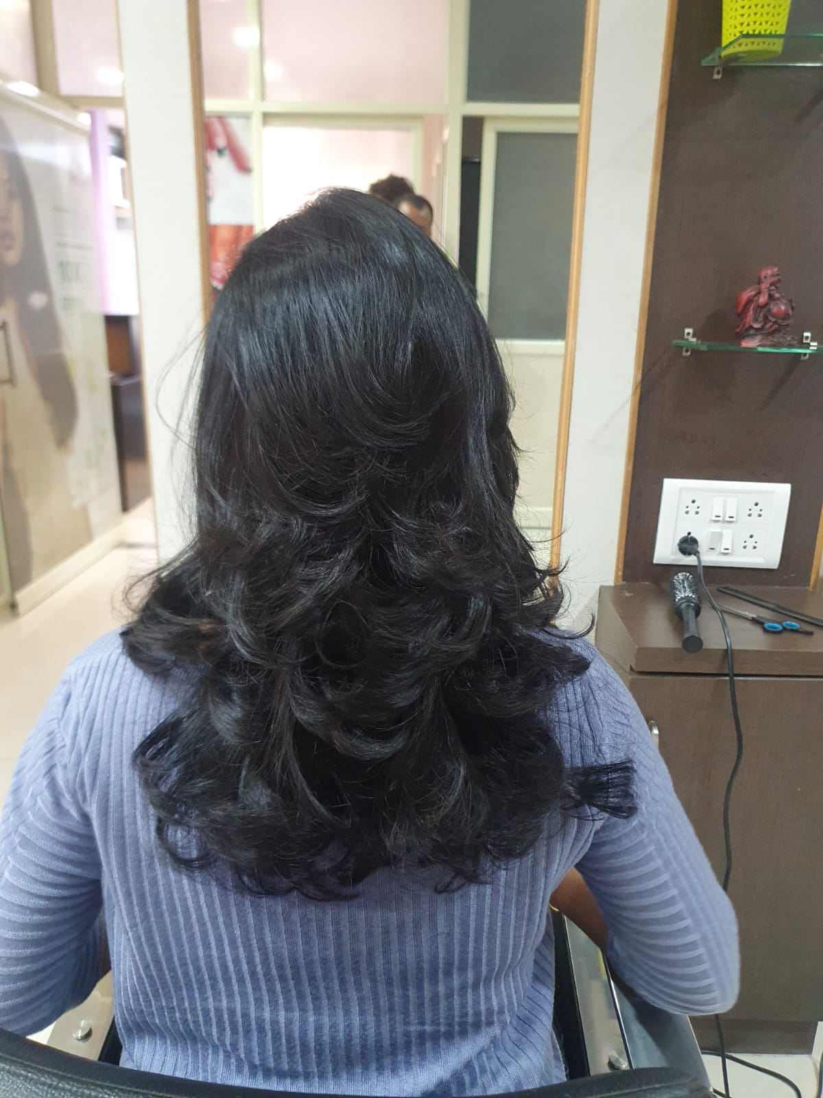 Kurlz & Kitz Unisex Salon