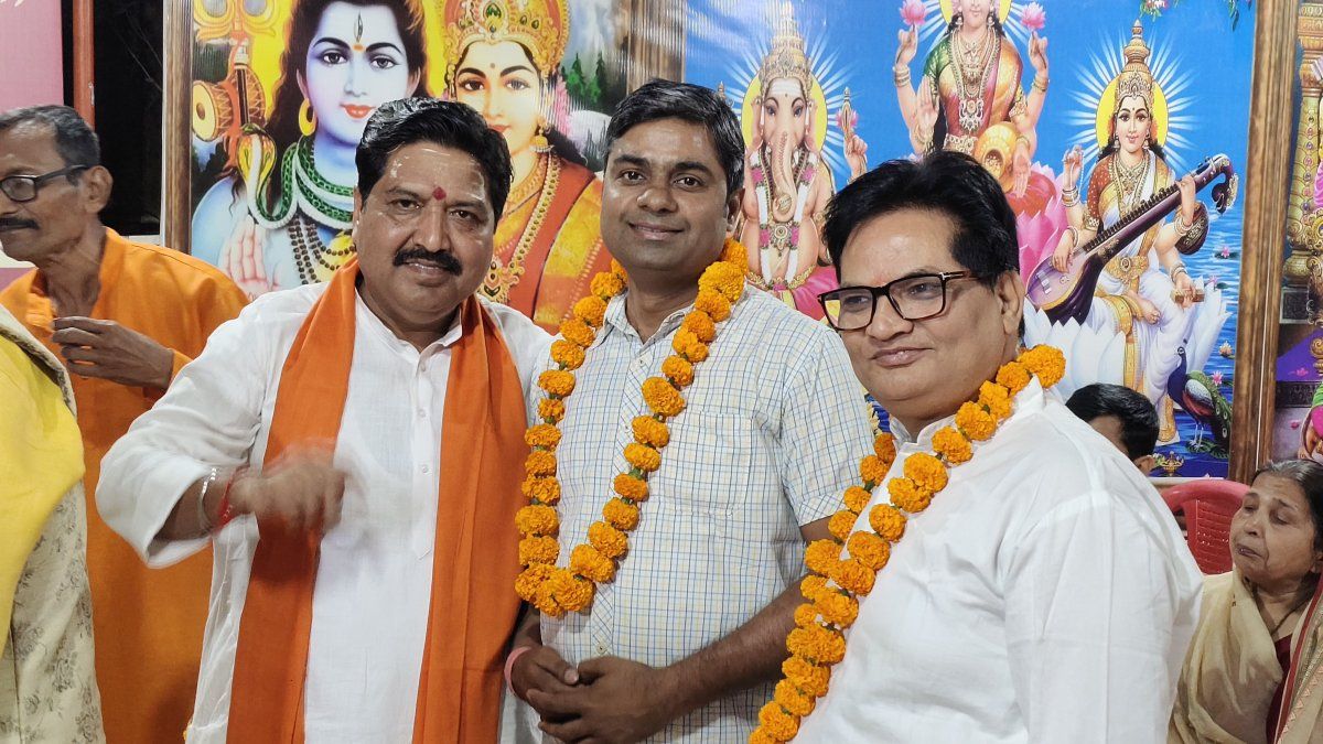Dr.Jagdish Shastri