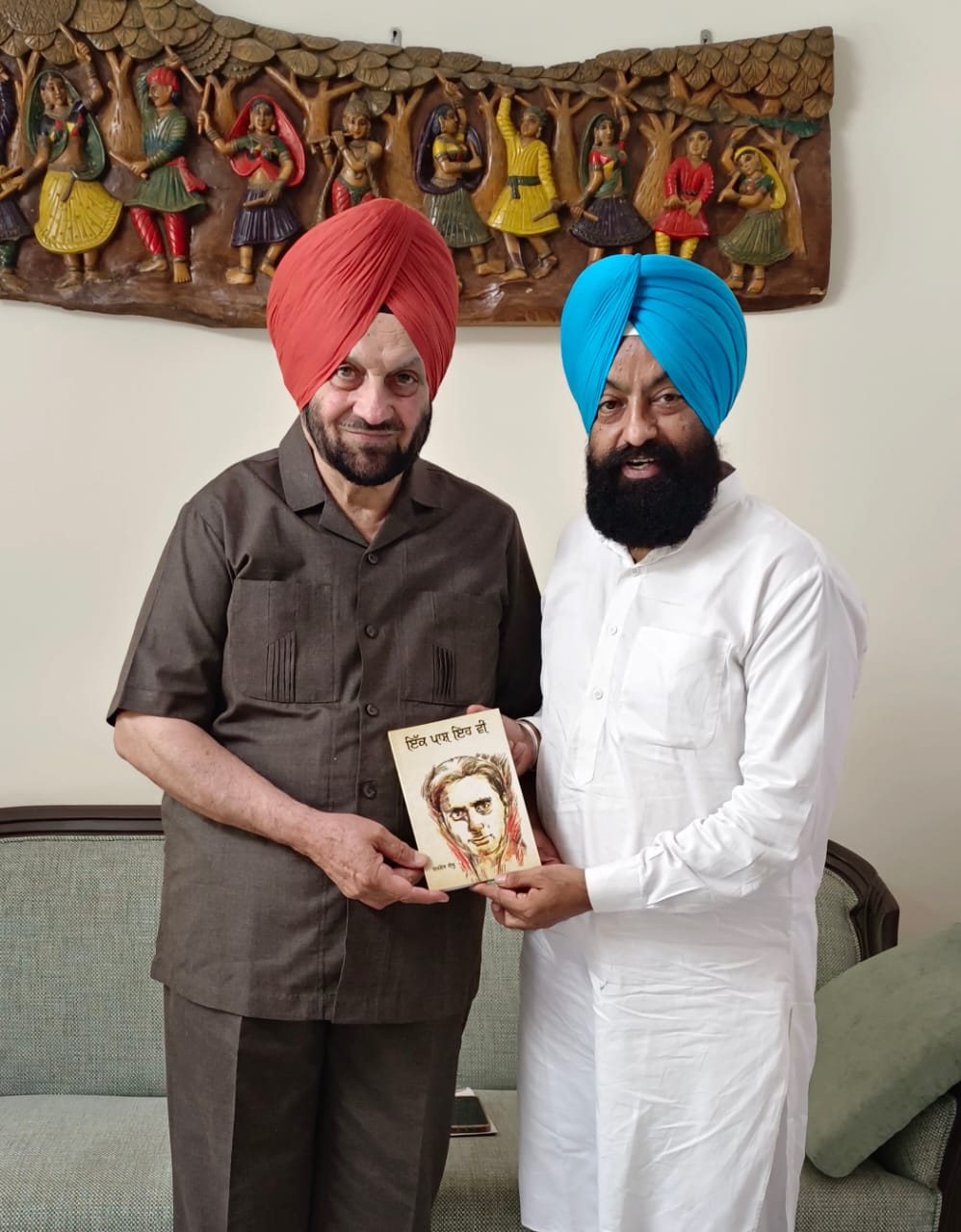 Bhattii Bhariwala✍️