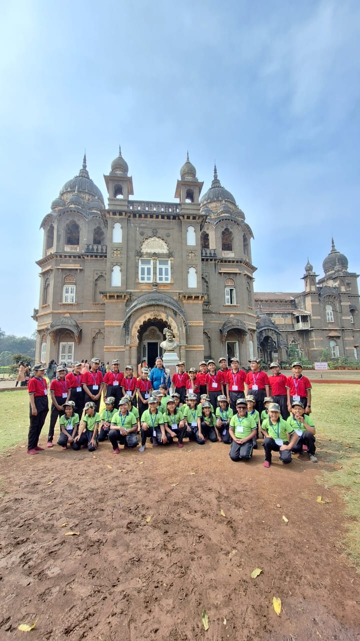 Dr.Bhojane Public School