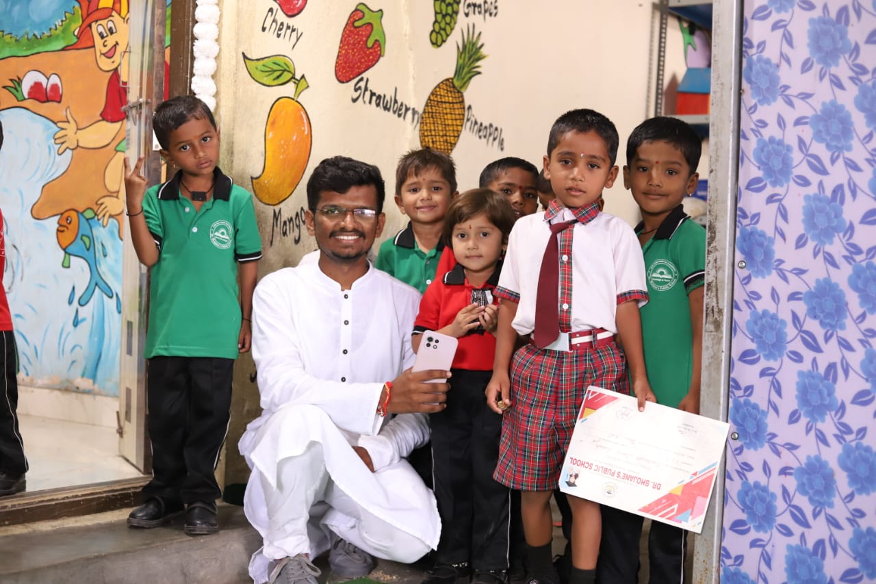 Dr.Bhojane Public School