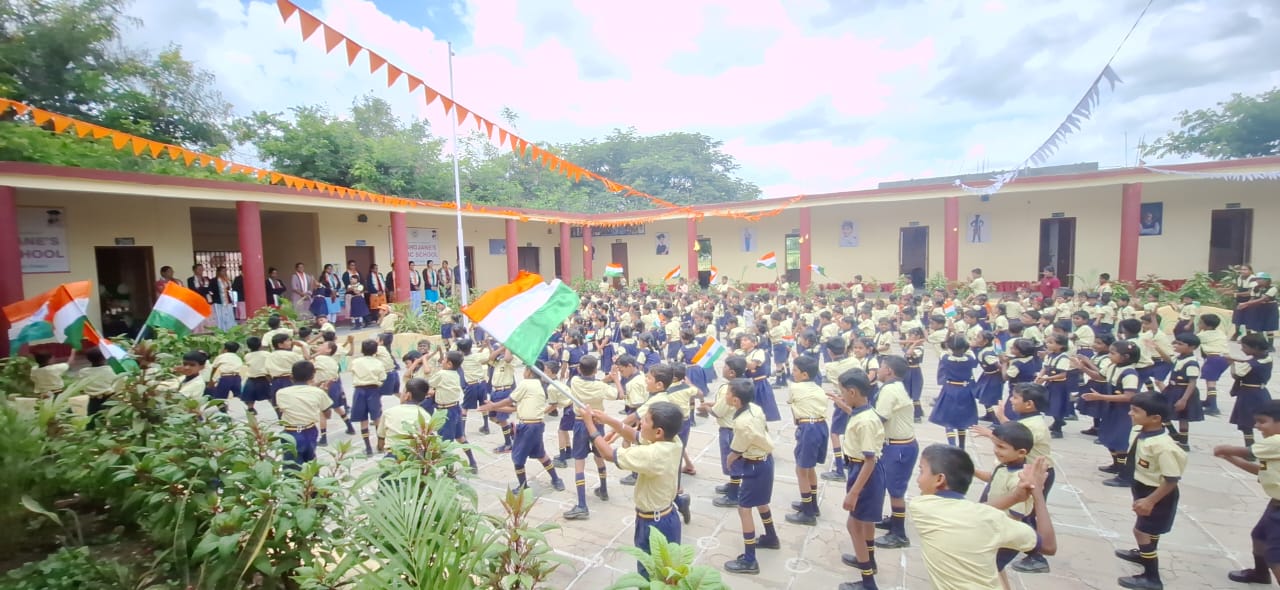 Dr.Bhojane Public School