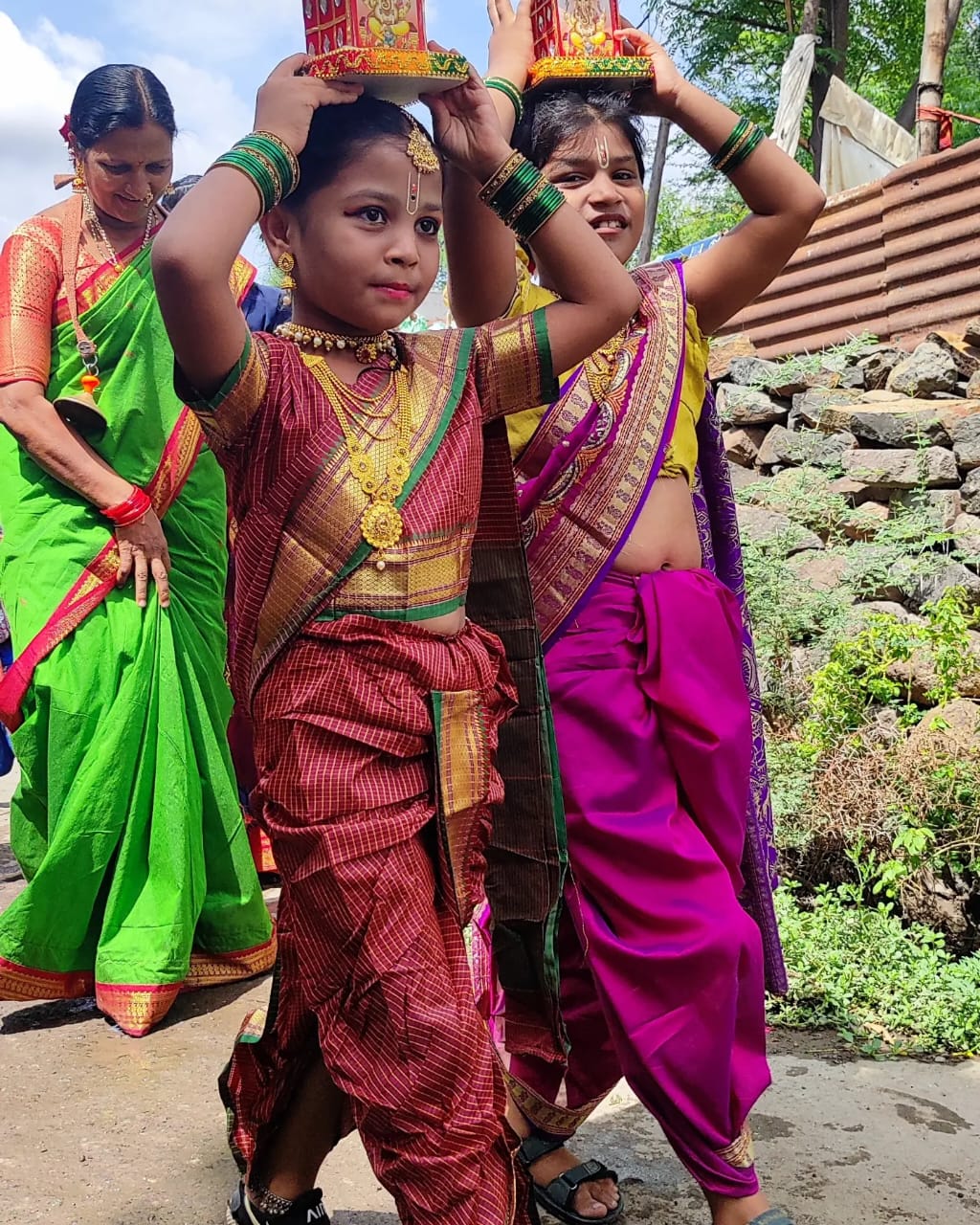 Dr.Bhojane Public School
