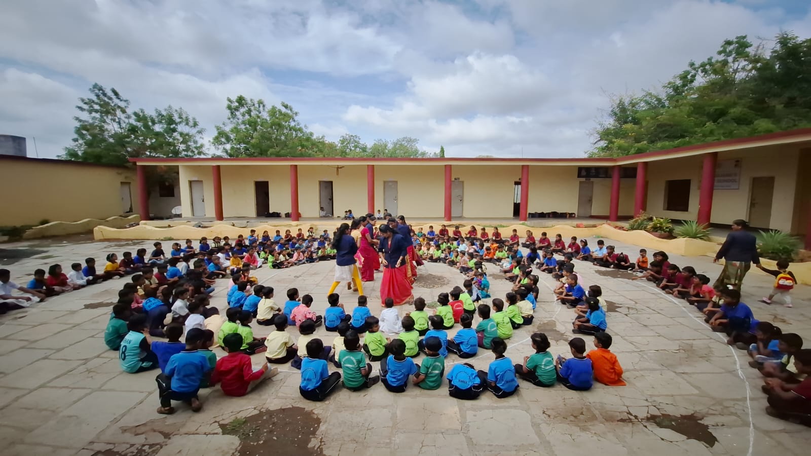 Dr.Bhojane Public School