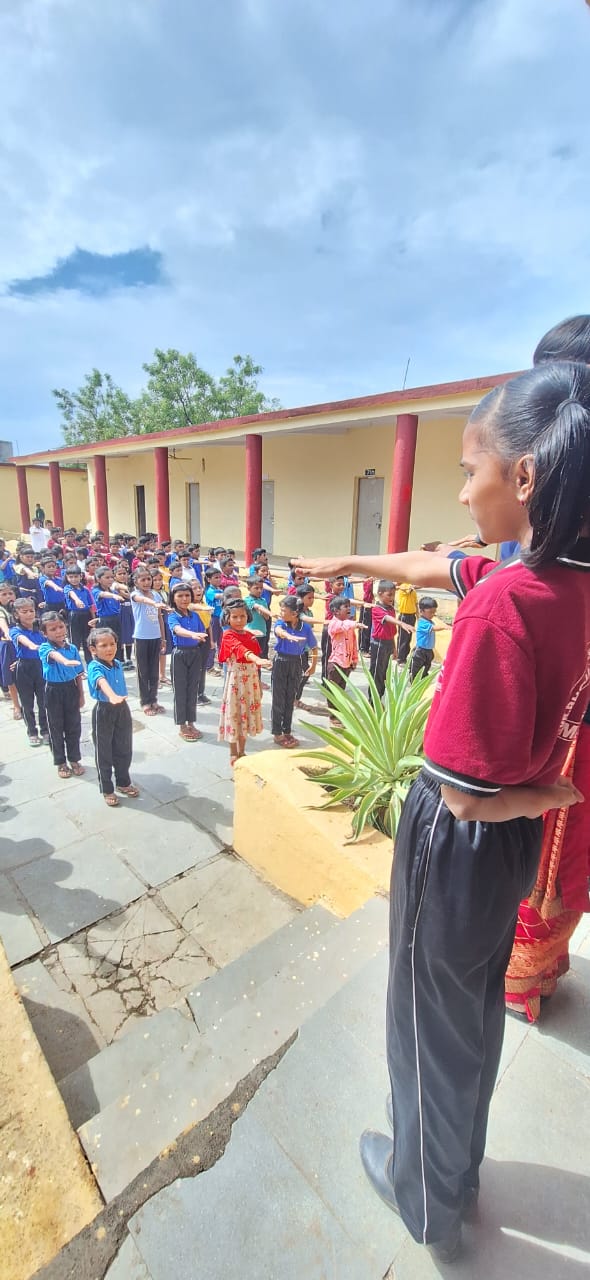 Dr.Bhojane Public School