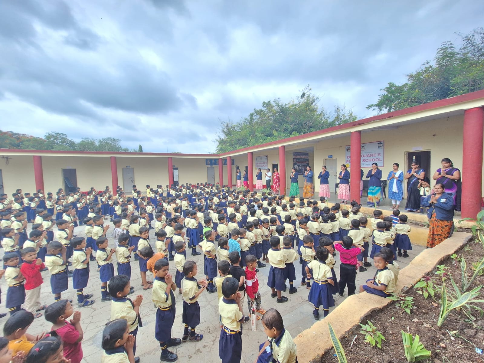 Dr.Bhojane Public School