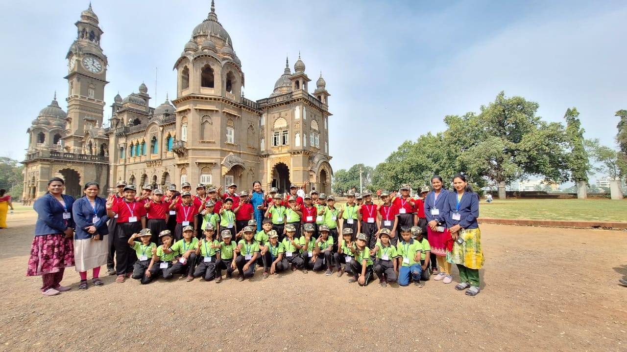 Dr.Bhojane Public School