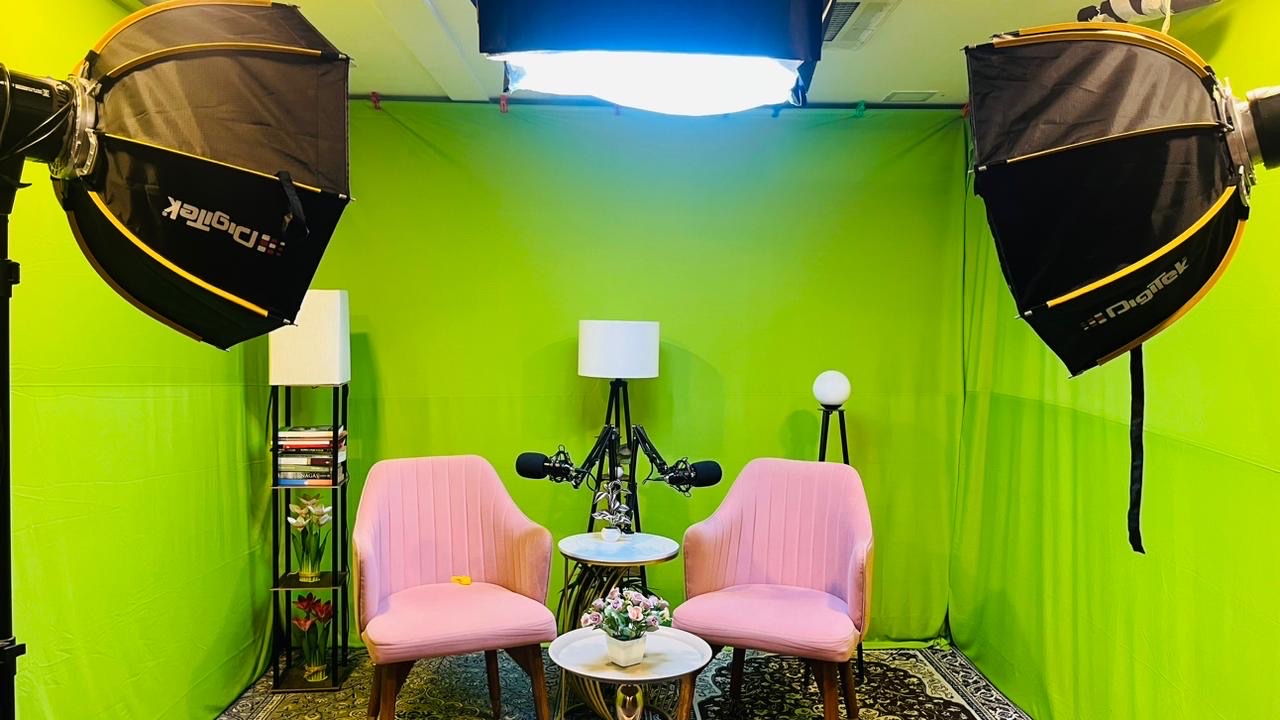 Vks Podcast Studio