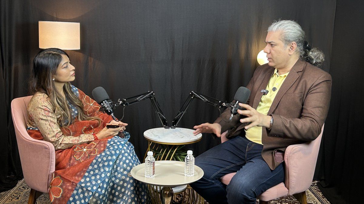 Vks Podcast Studio