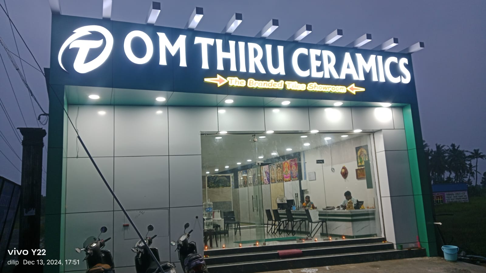OM THIRU CERAMICS