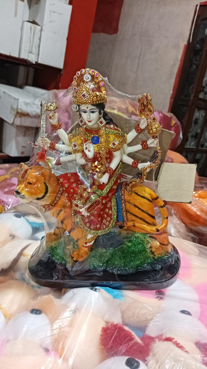 R/M Crockrey Shop & Gifts Shop