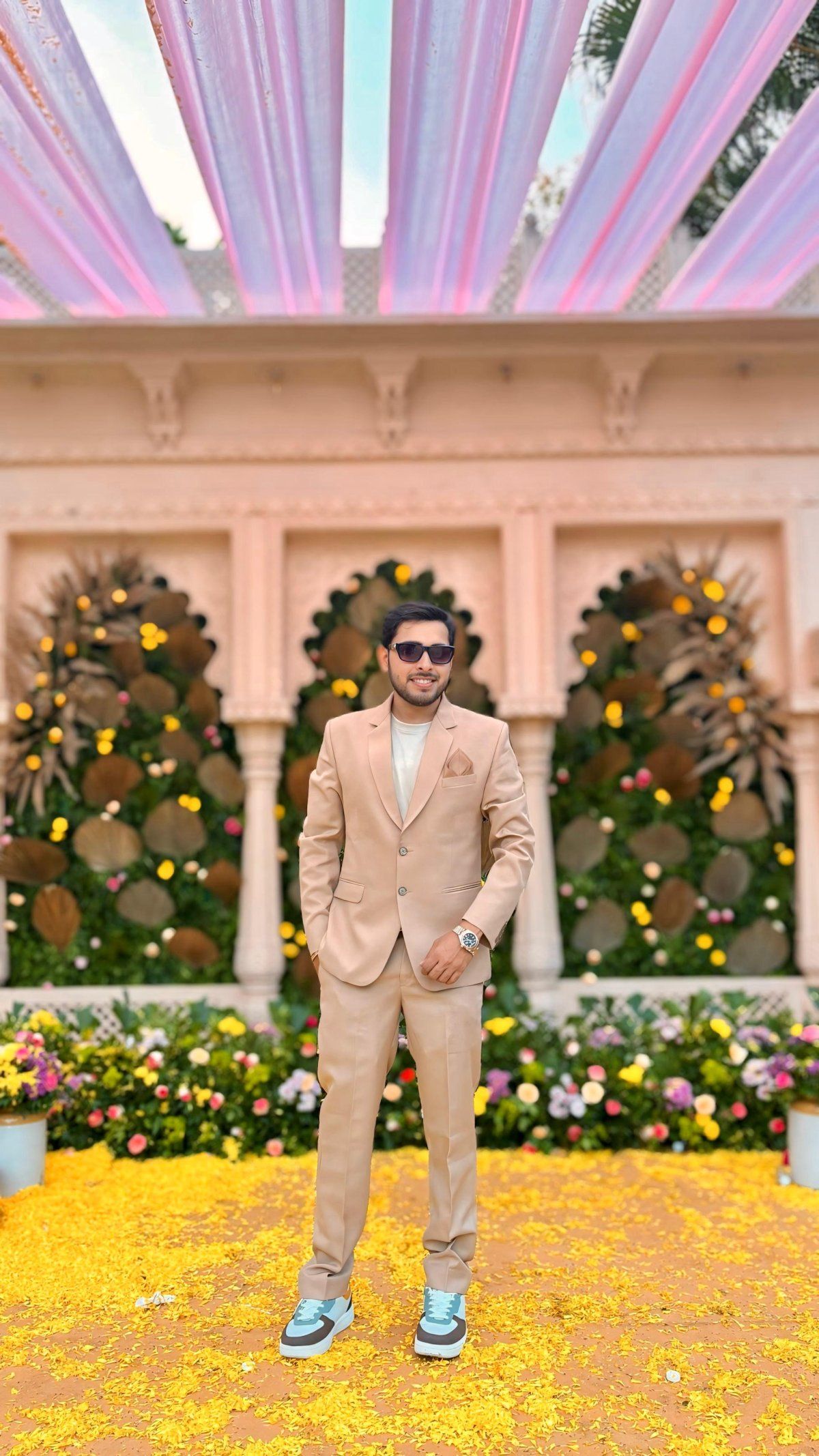 Anchor Rahul Budhani